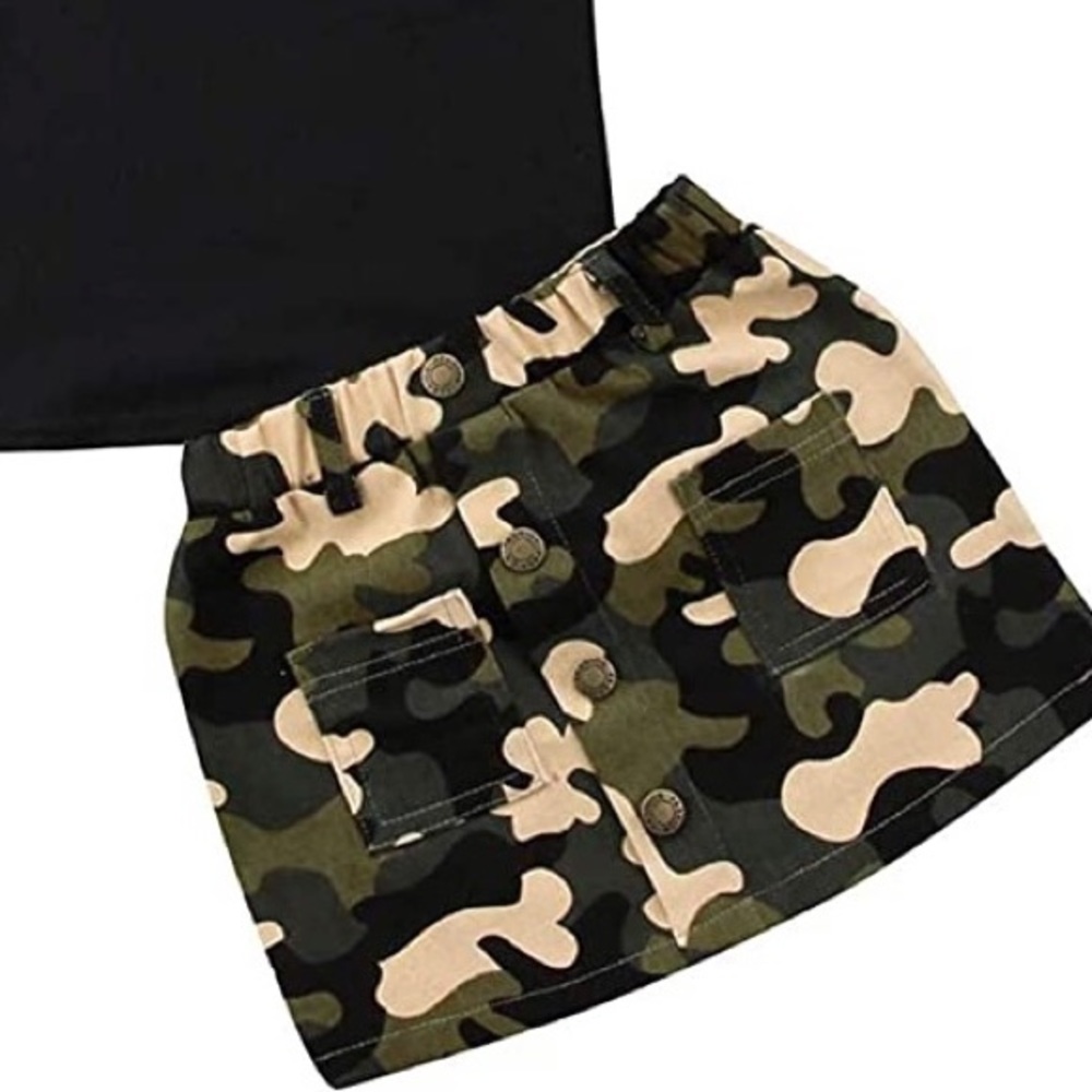 Two Piece Clothes Set - Picture 3 of 3